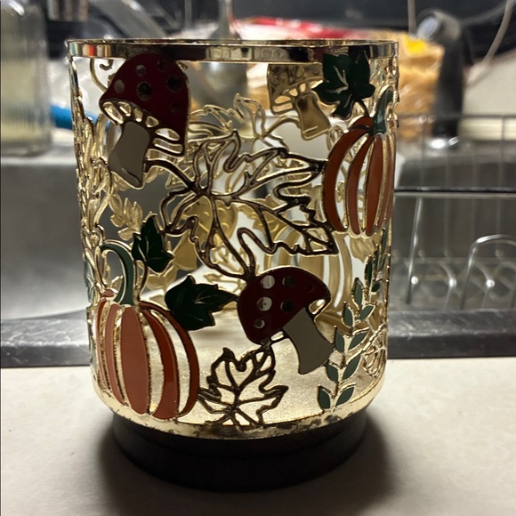 EUC B&BW Gold/Red Mushroom Candle Holder - Picture 3 of 5